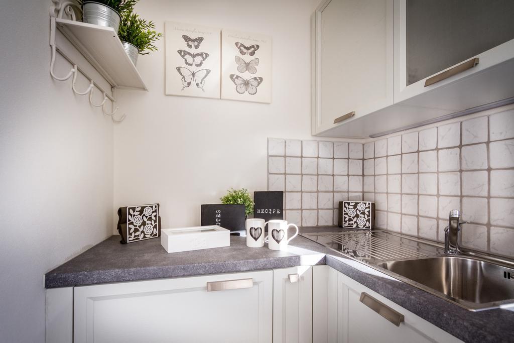 Como Unique View - byMyHomeinComo Habitación foto